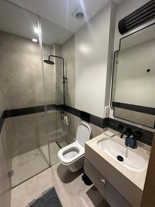 Апартаменты Apartamento Exclusivo En Neptuno Мадрид Экстерьер фото